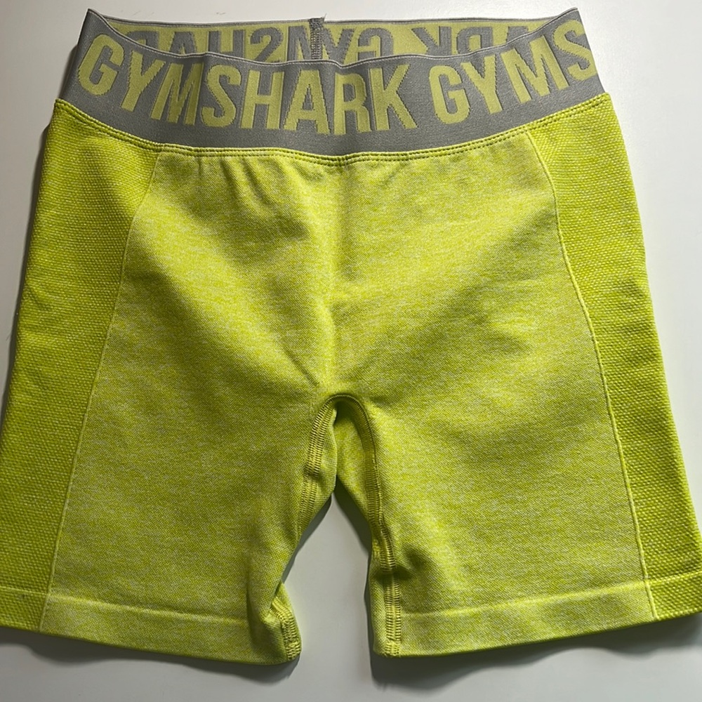 GYMSHARK FLEX SHORTS
